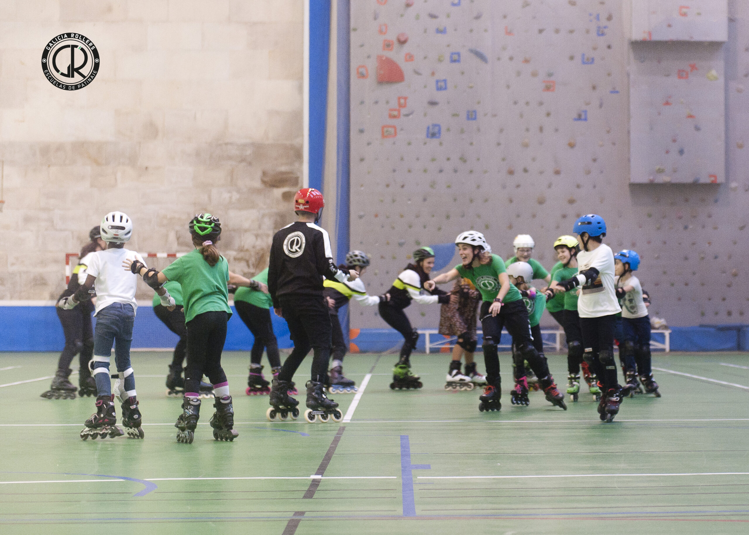 Fundación Meniños y Galicia Rollers compartieron experiencias en el Frontón de Riazor