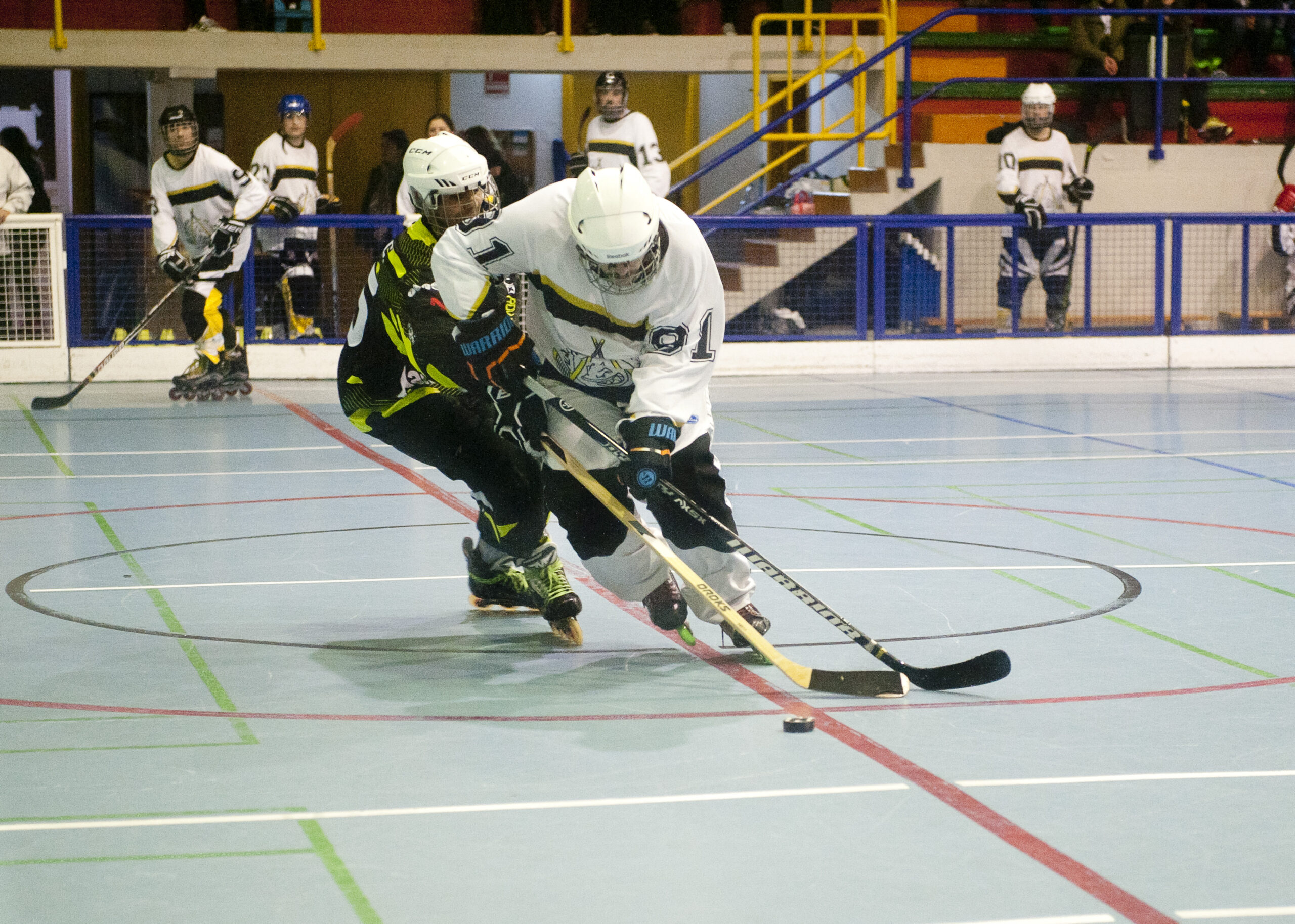 Los equipos infantil y senior sacan victorias en un fin de semana del mejor hockey línea gallego